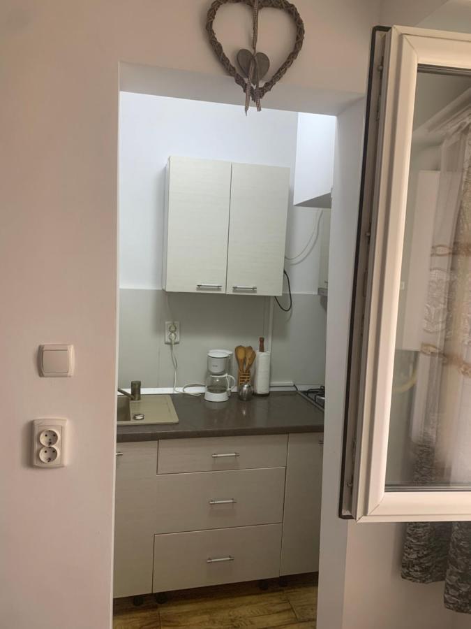 Garsoniera 1 Decembrie Διαμέρισμα Άλμπα Ιούλια Εξωτερικό φωτογραφία